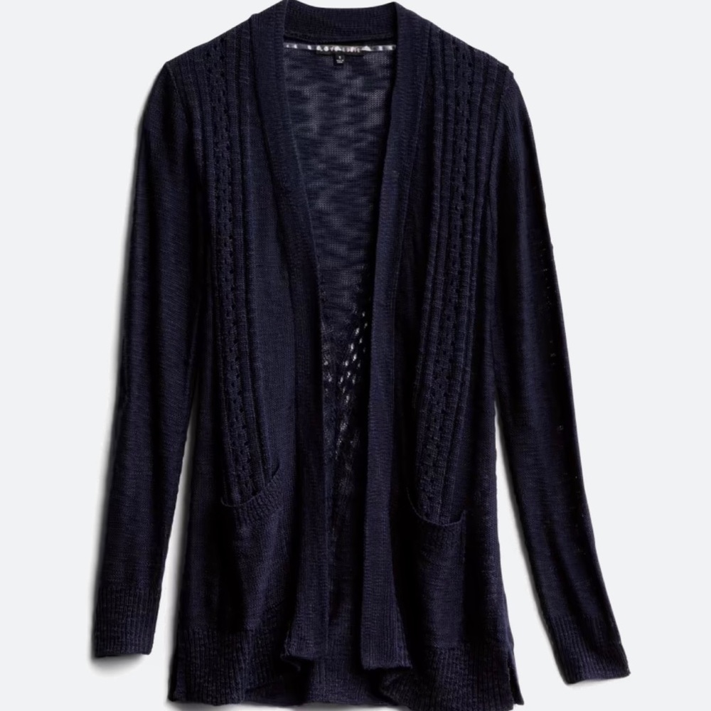 Love Ellie Adele Two-Pocket Pointelle Cardigan | EUC